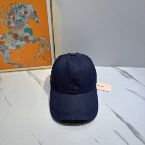 hat  01249