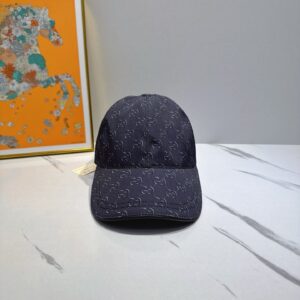 hat  01319