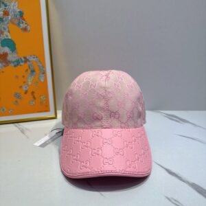 hat  01379