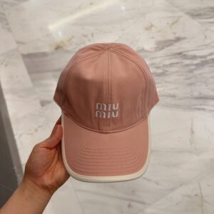 hat 01479