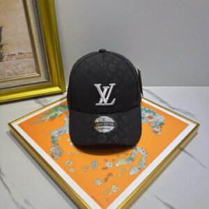 hat  01506