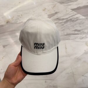 hat 01509