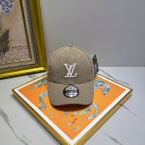 hat  01529