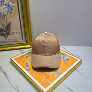 hat  01559