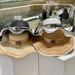 hat 02079