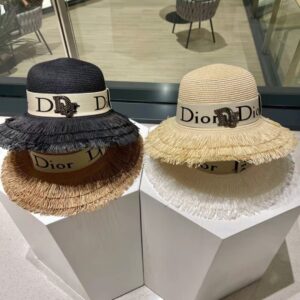 hat 02279