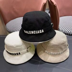hat 032811