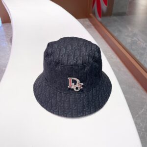 hat 033011