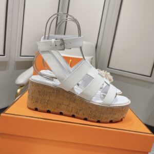 Hermès Women’s Wedge Sandals in White with Cowhide Strap and H-Shaped Sole – 6.5cm Heel