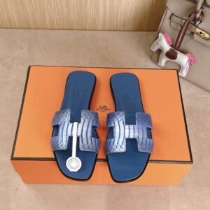 Hermès Oran Women’s Sandals in Blue and White Iridescent Snake Skin – New Edition