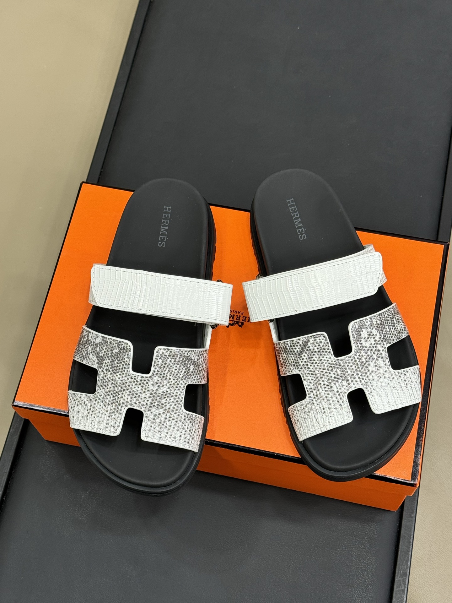 HERMES 00139