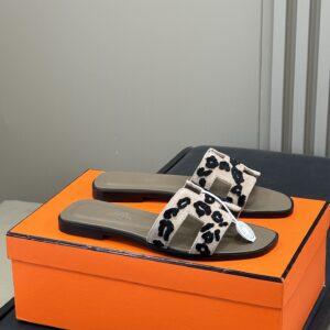 HERMES 00209