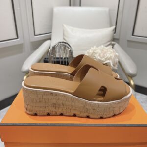 HERMES  00229