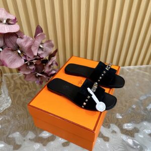 HERMES 00229