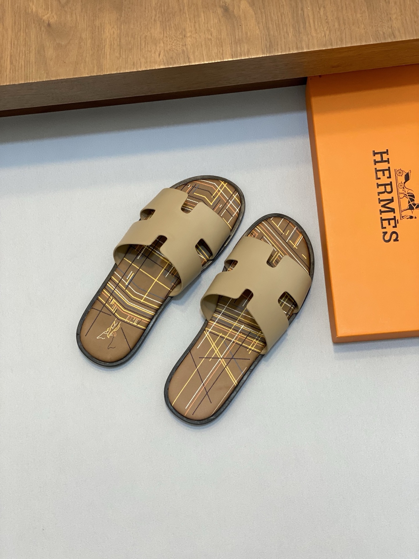 HERMES  00236