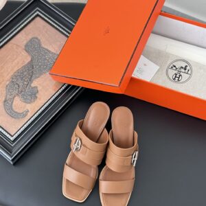 HERMES  00329