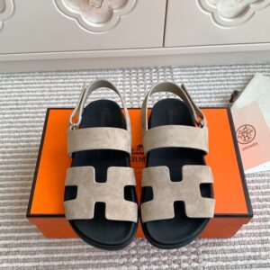 HERMES 00339