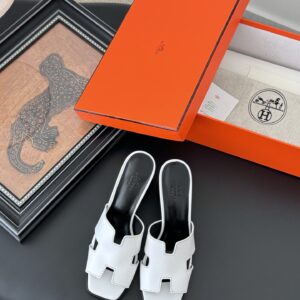 HERMES  00369