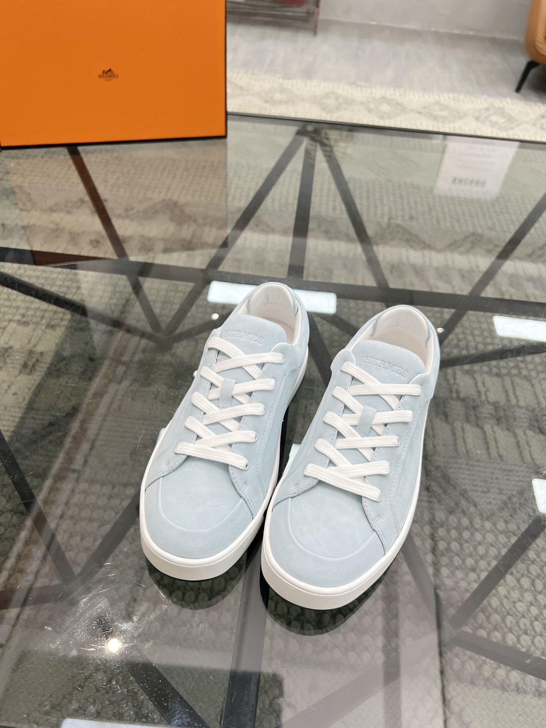 Hermès Kid Sneakers – Grey