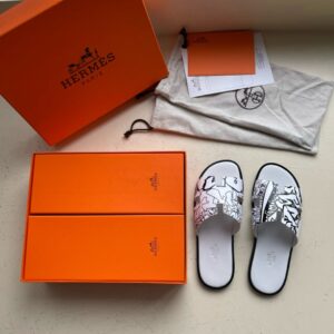 HERMES 00579
