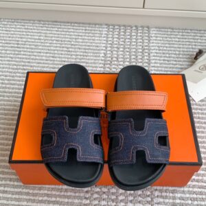 HERMES 00579