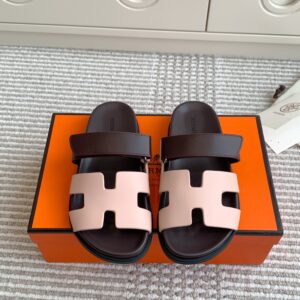 HERMES 00589