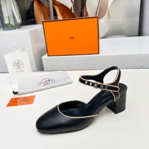 HERMES 00589