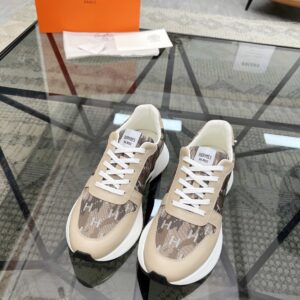 HERMES 00689