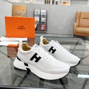 HERMES 00699