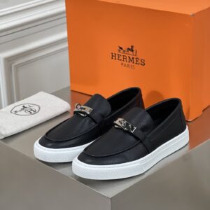 HERMES 00739
