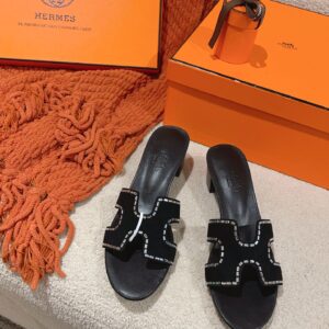 HERMES 00779