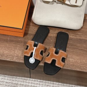 HERMES 00819