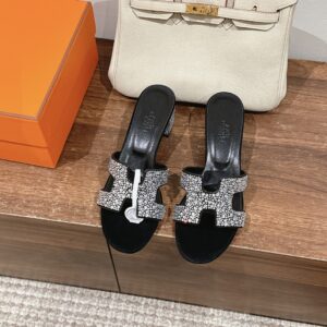 HERMES  00879