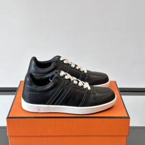 HERMES  00879