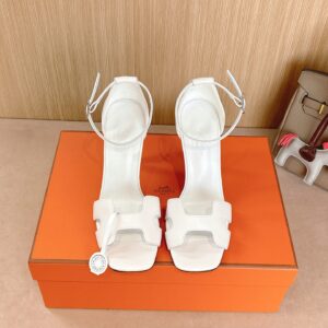 HERMES 00899