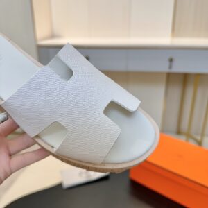 HERMES 00929