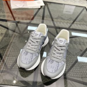 HERMES 00979