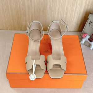 HERMES 00989