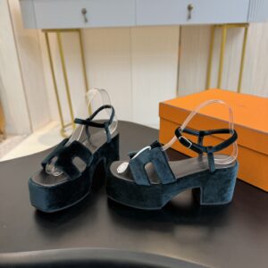 HERMES 01049