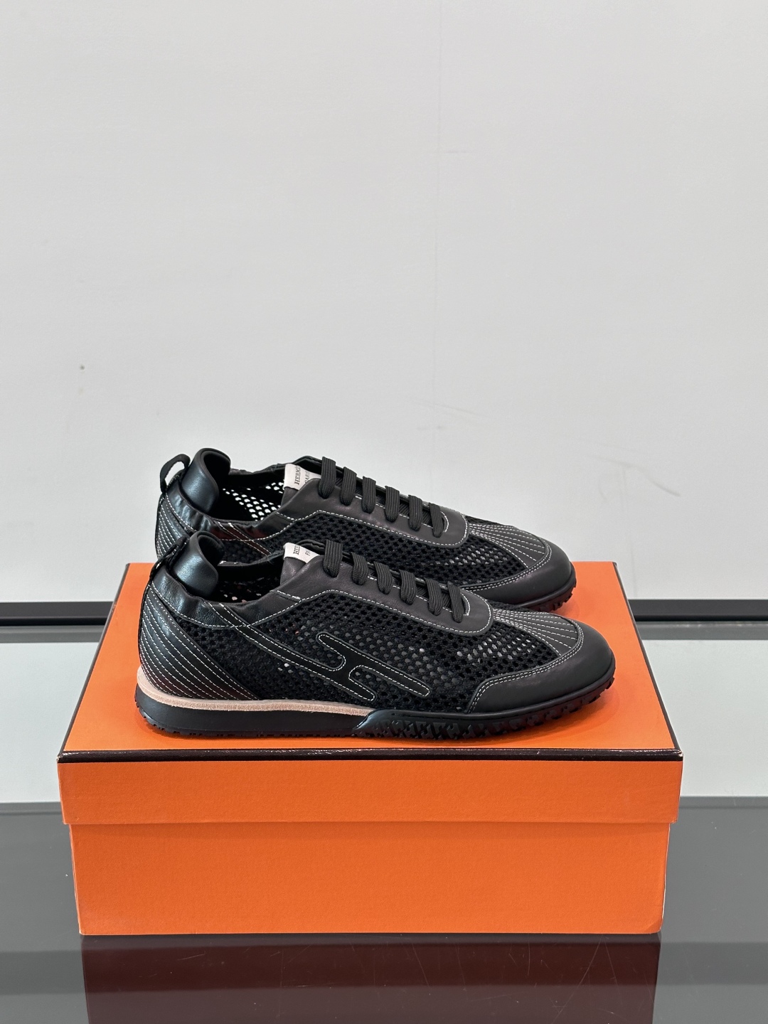 Hermès Jet sneaker – Black | Hermès USA