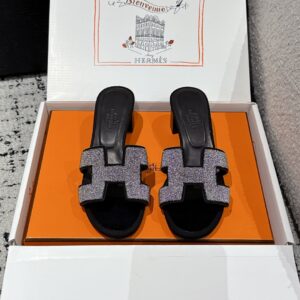 HERMES  01359