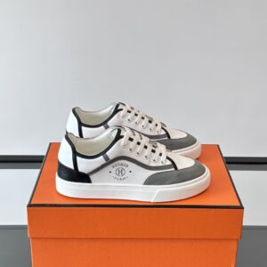 HERMES  01369