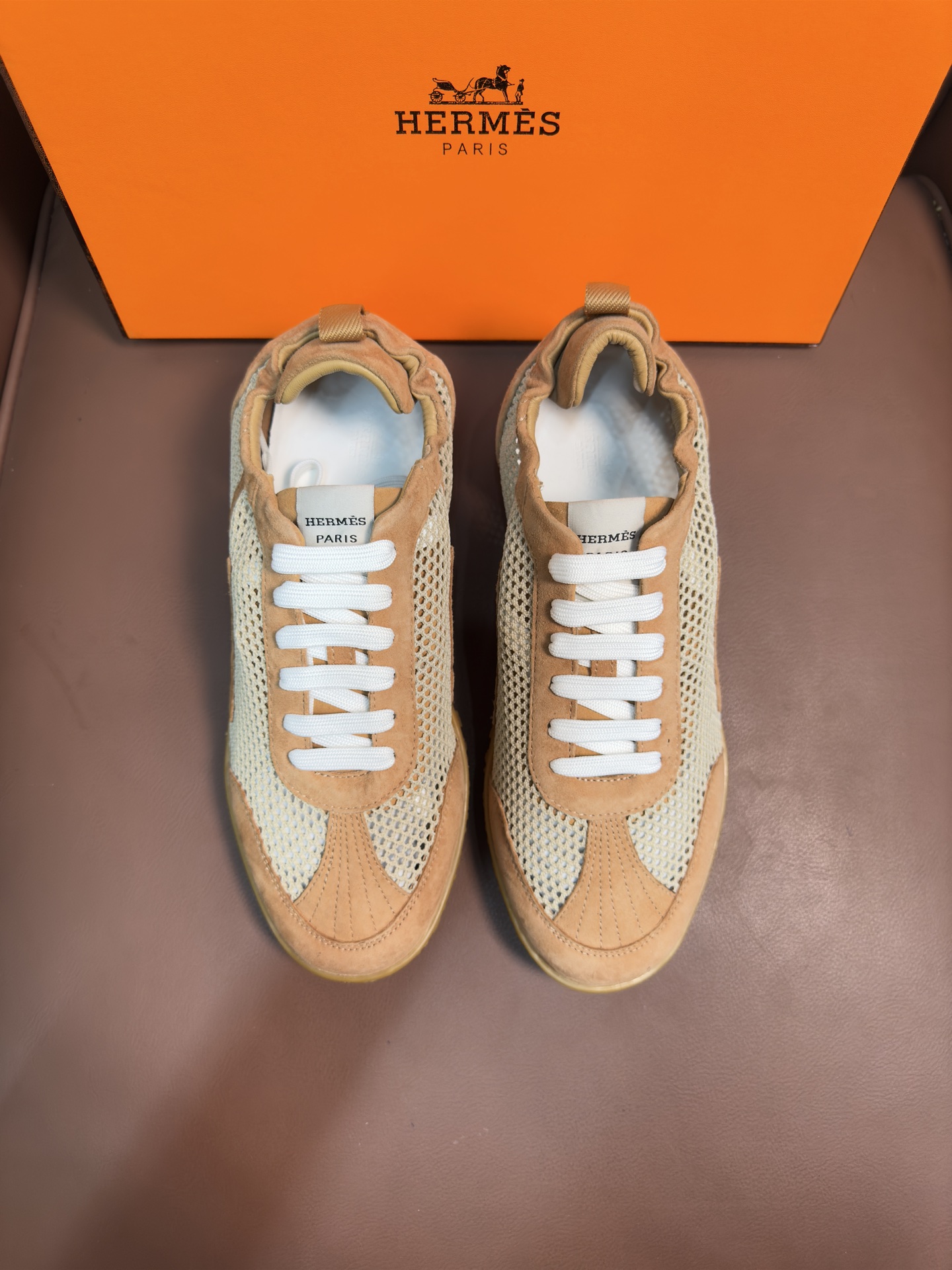 Hermès Jet Sneaker – Beige Lin/Naturel