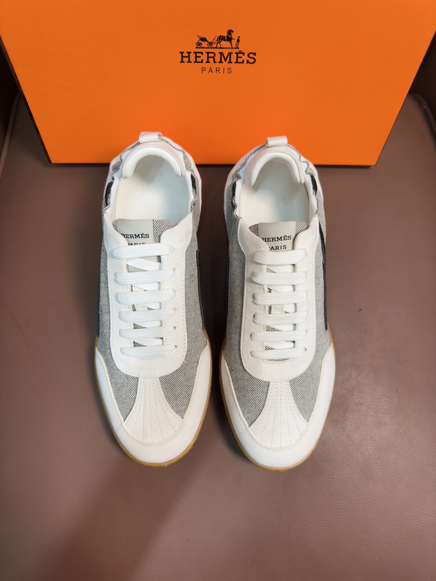 HERMES JET SNEAKERS BEIGE ESQUISSE / GLAISE MENS