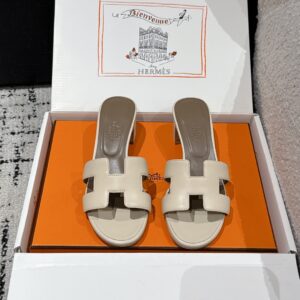 HERMES  01539