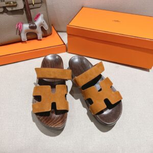 HERMES  01569