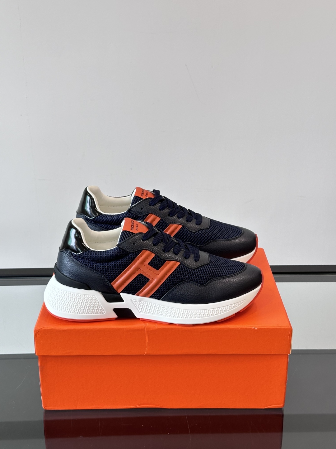 HERMES 01589