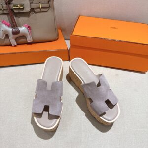 HERMES 01589