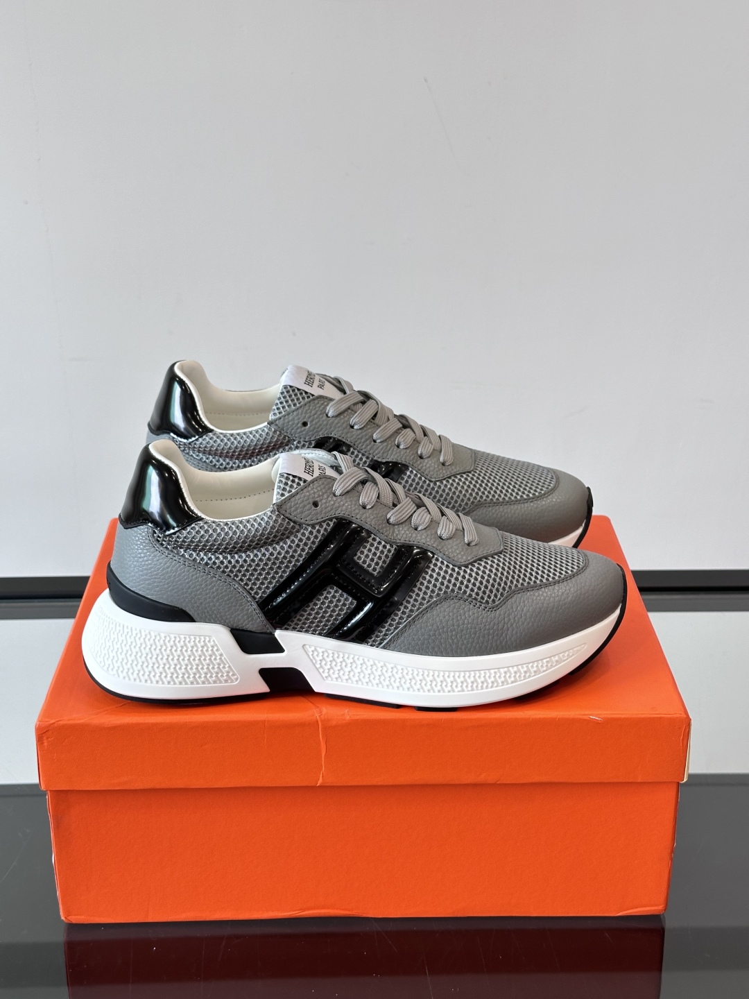 HERMES 01619