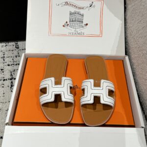 HERMES  01639